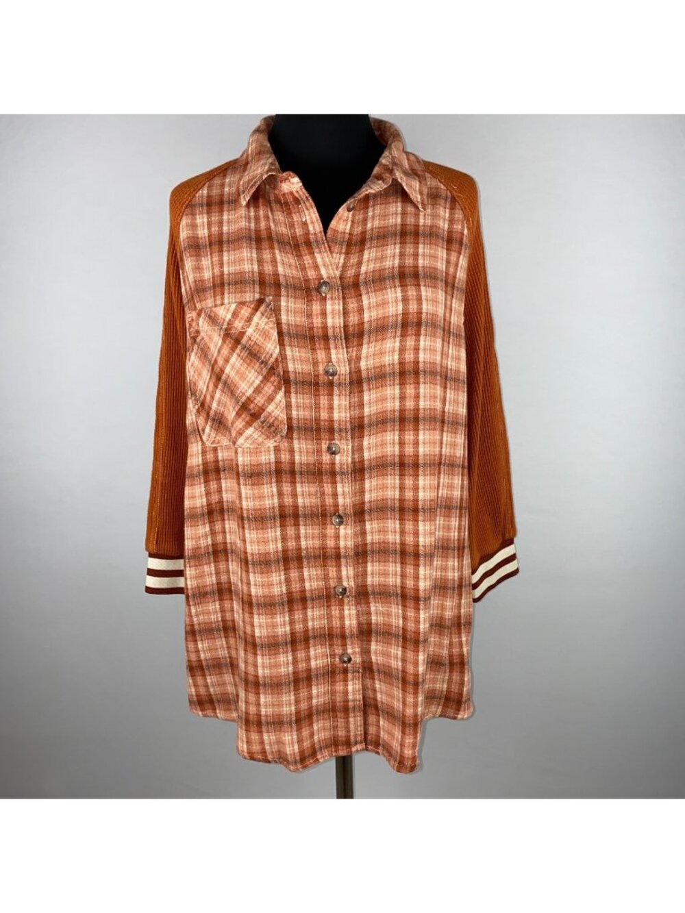 Urban Outfitters BDG Keanu Varsity Flannel Shirt Womens L Button Up Plaid Tunic